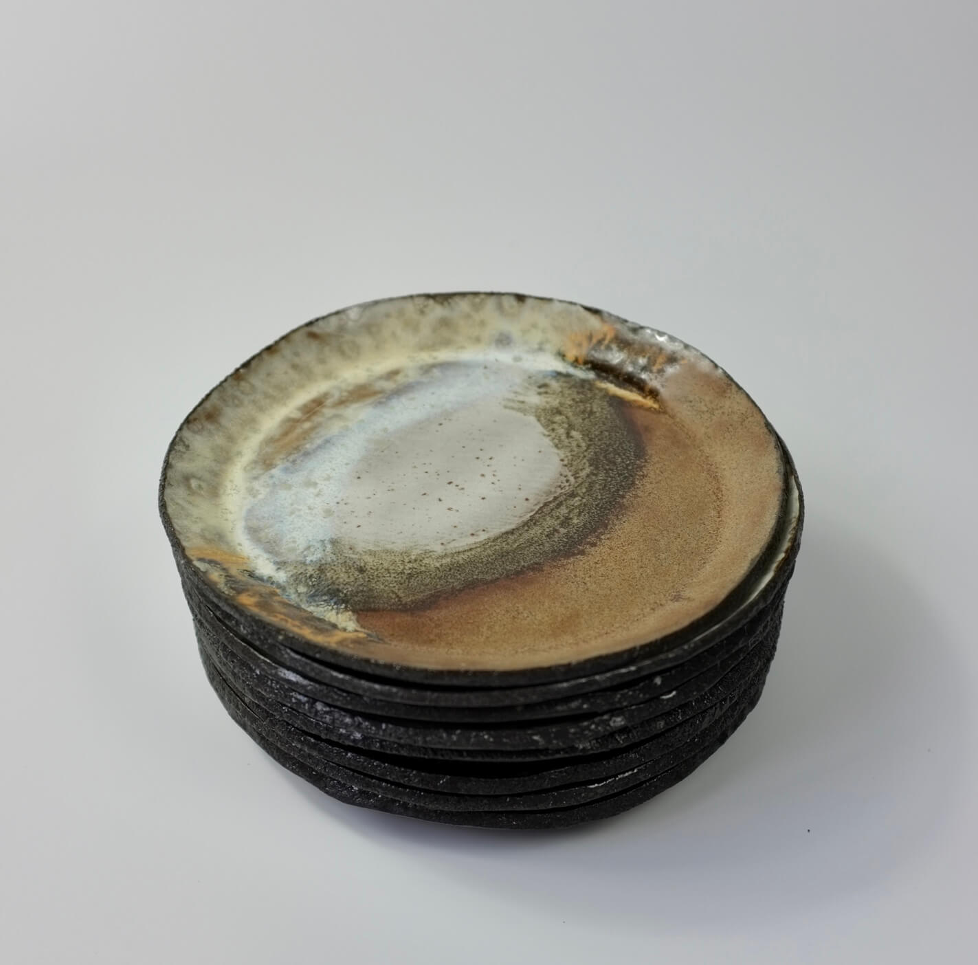 Large Brown Sea black clay plate